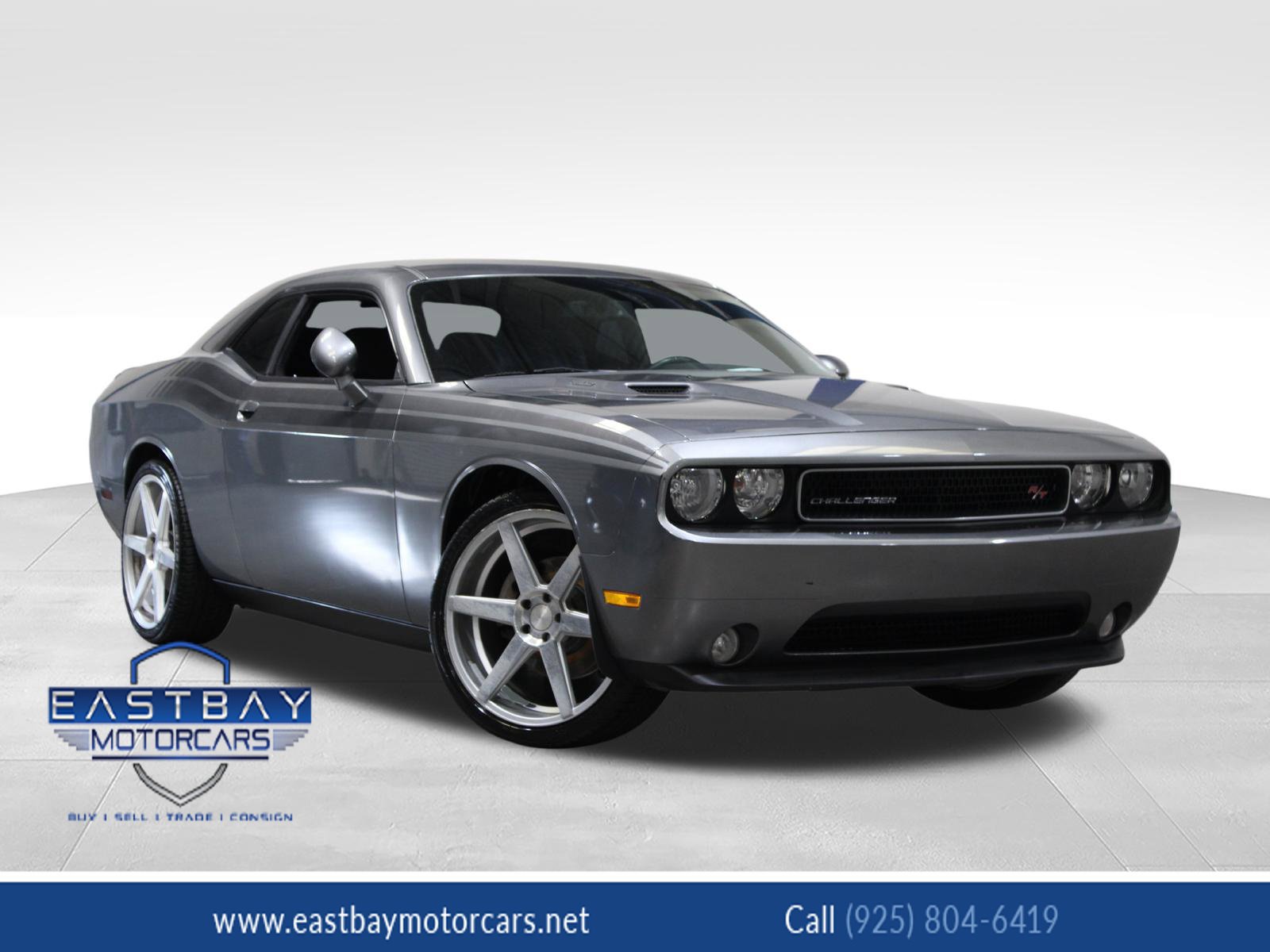Used 2011 Dodge Challenger R/T RWD image 1