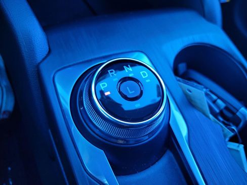 Used 2024 Ford Escape ST-Line w/ Equipment Group 301A image 20