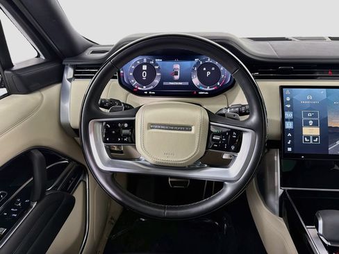 Certified 2024 Land Rover Range Rover SE AWD/4WD image 24