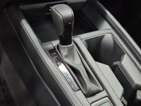 Certified 2024 Honda Accord EX image 30