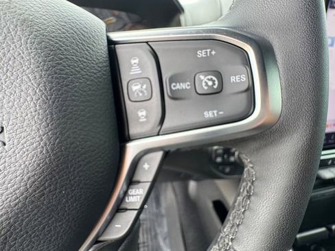 Used 2025 RAM 1500 Lone Star AWD/4WD image 8