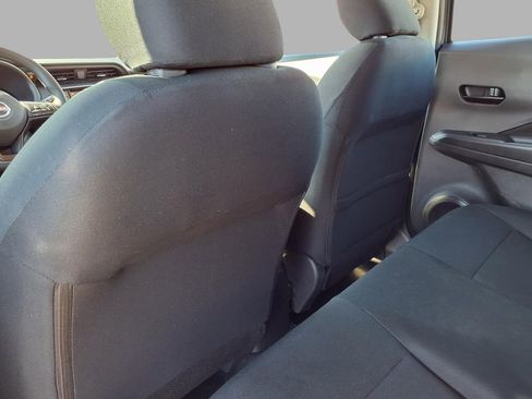 Certified 2025 Nissan Kicks Play S image 24