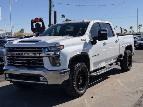 Used 2020 Chevrolet Silverado 2500 LTZ w/ LTZ Plus Package image 2