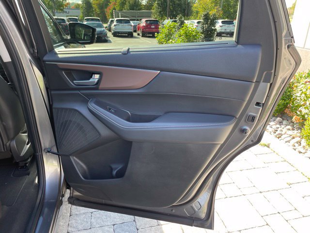 Used 2022 Acura MDX w/ Technology Package AWD/4WD image 20