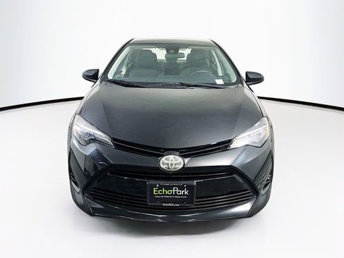 Used 2017 Toyota Corolla LE image 2
