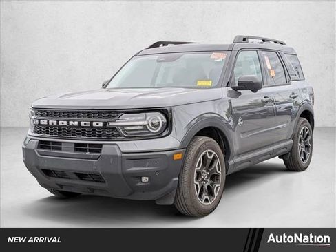 Used 2025 Ford Bronco Sport Outer Banks w/ Outer Banks Tech Package+ AWD/4WD image 1