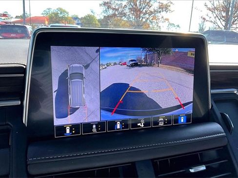 Used 2021 Chevrolet Tahoe Z71 w/ Z71 Off-Road Package image 14