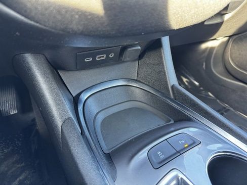 Certified 2024 Chevrolet Malibu LT image 11