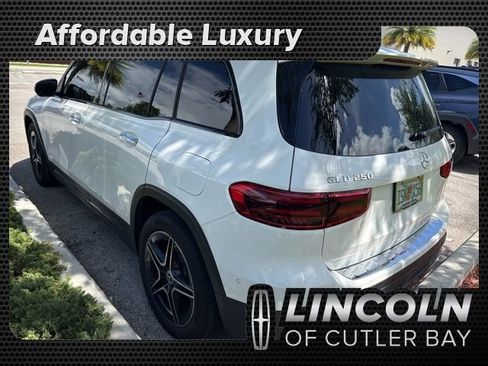 Used 2024 Mercedes-Benz GLB 250 image 1