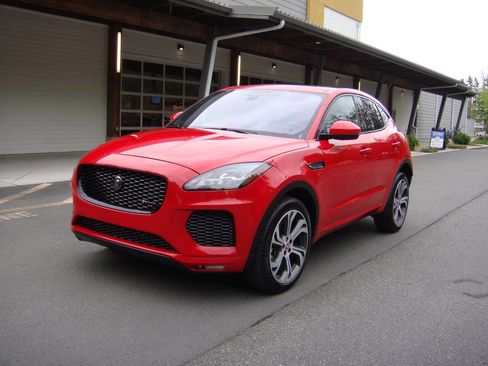 Used 2018 Jaguar E-PACE First Edition image 2