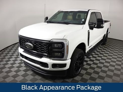 New 2026 Ford F350 Lariat w/ Black Appearance Package image 8