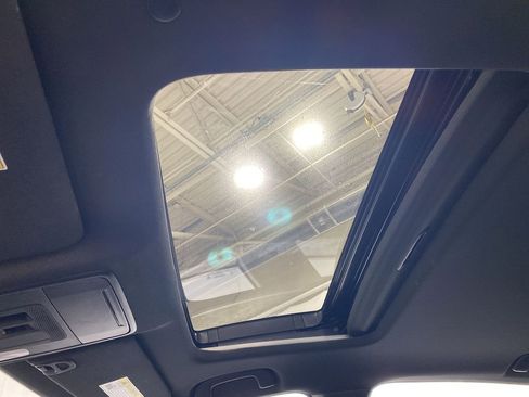 Used 2024 Honda Accord Sport image 16