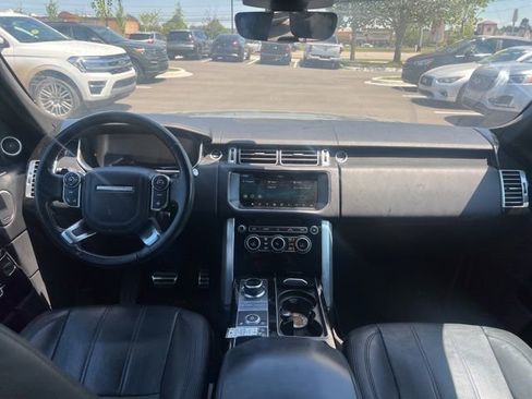 Used 2017 Land Rover Range Rover Supercharged AWD/4WD image 17