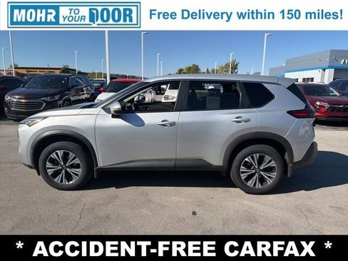 Used 2022 Nissan Rogue SV image 7