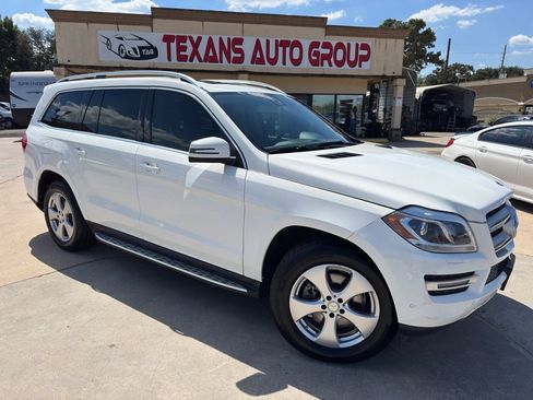 Used 2016 Mercedes-Benz GL 450 4MATIC image 2