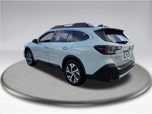Certified 2022 Subaru Outback Touring AWD/4WD image 19