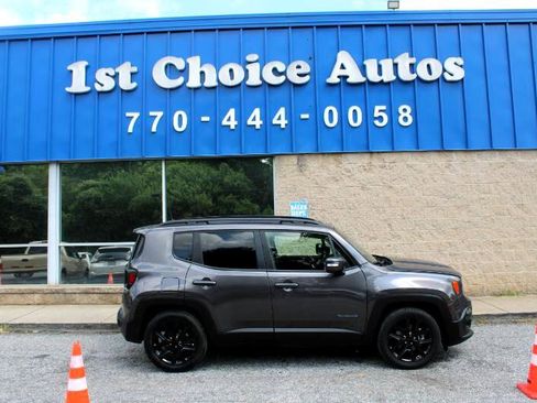 Used 2018 Jeep Renegade Altitude w/ UConnect 8.4 Nav Group image 7