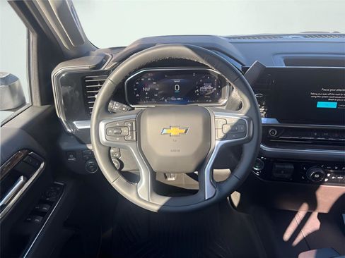 New 2026 Chevrolet Silverado 2500 LT image 12