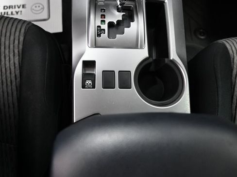 Used 2016 Toyota 4Runner SR5 image 19