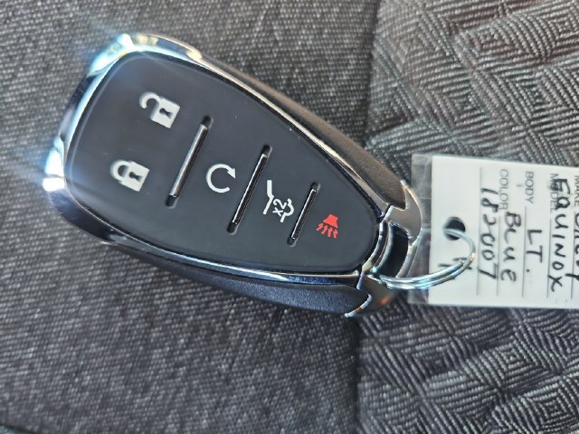 Used 2024 Chevrolet Equinox LT FWD image 28