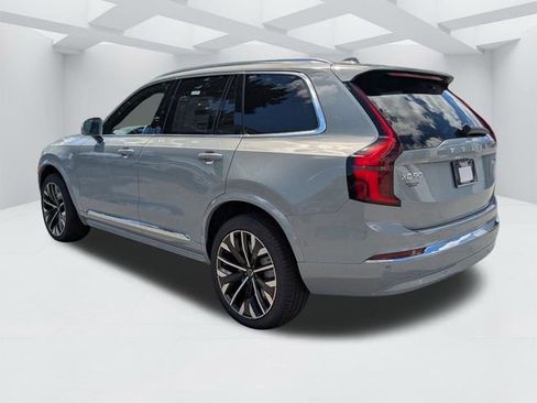 Certified 2026 Volvo XC90 B6 Plus w/ Protection Package Premier AWD/4WD image 7