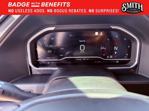 Used 2023 GMC Sierra 1500 AT4 w/ AT4 Premium Package AWD/4WD image 23