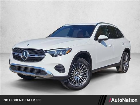Certified 2026 Mercedes-Benz GLC 300 image 1