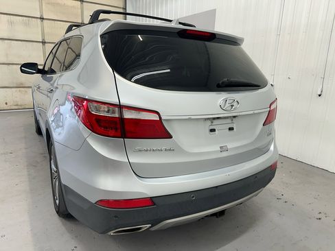 Used 2016 Hyundai Santa Fe Limited w/ Option Group 04 image 15