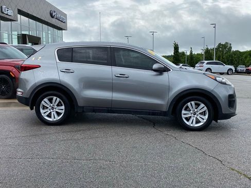 Used 2019 Kia Sportage LX FWD image 9