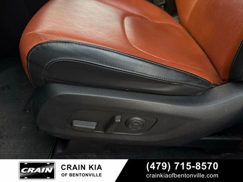 Used 2022 Kia Carnival SX image 12