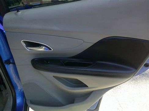 Used 2013 Buick Encore FWD image 18