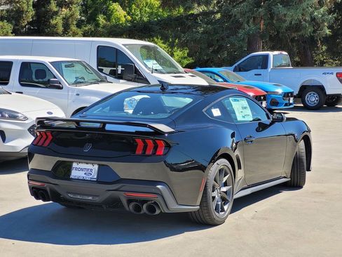 New 2025 Ford Mustang Dark Horse image 29