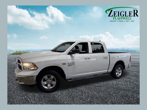 Used 2022 RAM 1500 Classic SLT w/ Electronics Convenience Group image 1