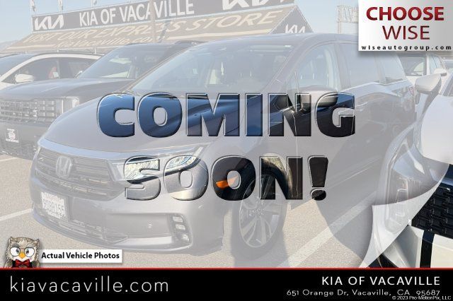 Used 2023 Honda Odyssey Touring image 1