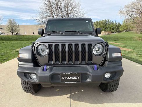 Used 2021 Jeep Wrangler Unlimited Sport image 9