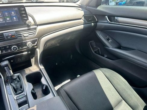 Used 2021 Honda Accord LX image 17