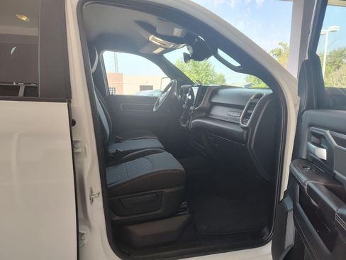 Used 2025 RAM 2500 Big Horn AWD/4WD image 26
