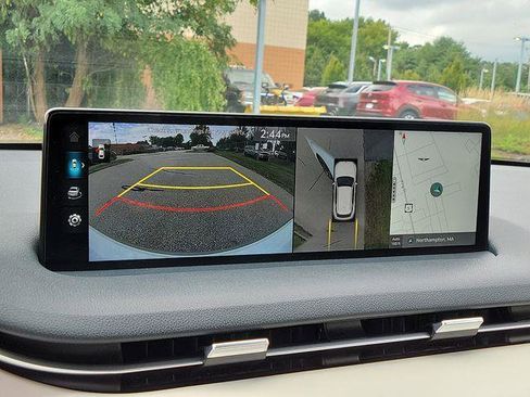 New 2024 Genesis Electrified GV70 Advanced image 14