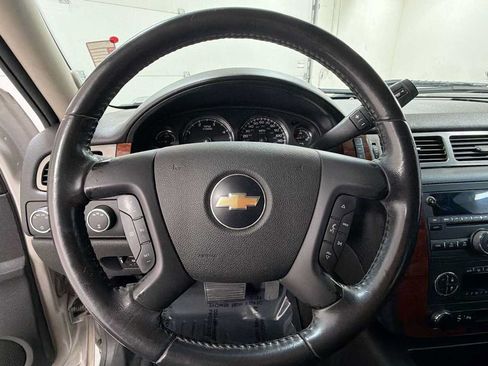 Used 2009 Chevrolet Silverado 3500 LTZ w/ Suspension Package, Off-Road AWD/4WD image 16