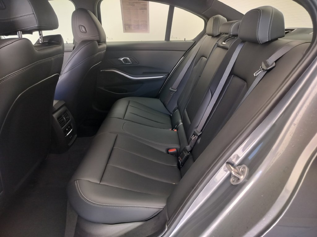 Certified 2026 BMW 330i Sedan RWD image 20
