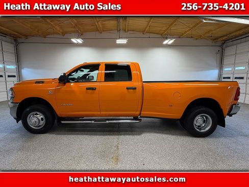 Used 2021 RAM 3500 Tradesman w/ Max Tow Package AWD/4WD image 1