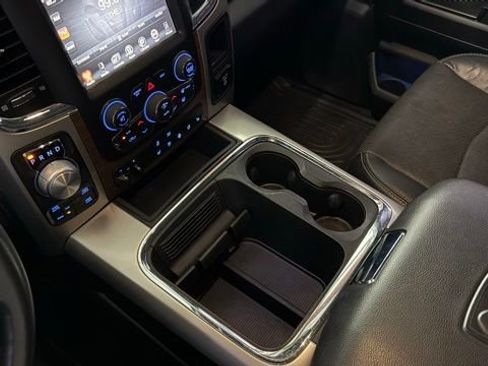Used 2015 RAM 1500 Laramie w/ Convenience Group AWD/4WD image 35