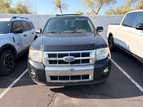 Used 2011 Ford Escape Limited w/ 301A Rapid Spec Order Code FWD image 3