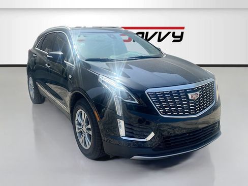 Used 2023 Cadillac XT5 Premium Luxury w/ Technology Package FWD image 1