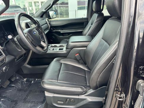Used 2020 Ford Expedition XLT w/ Equipment Group 202A RWD image 20
