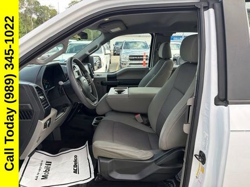 Used 2015 Ford F150 XL w/ Equipment Group 101A Mid RWD image 2