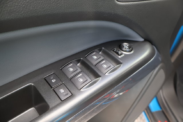Used 2022 Chevrolet Colorado Z71 RWD image 13