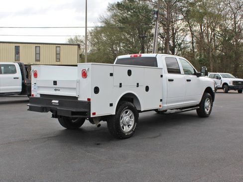 Used 2024 RAM 2500 Tradesman AWD/4WD image 14