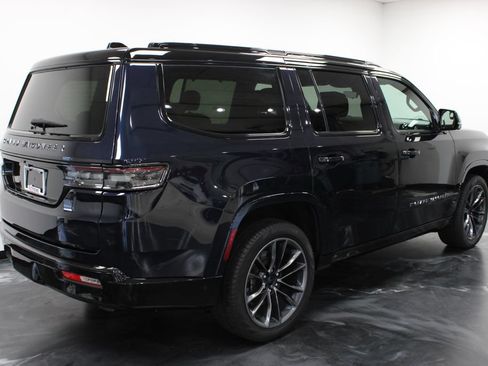 Used 2025 Jeep Grand Wagoneer Series III w/ Rear Seat Video Group 1 AWD/4WD image 33