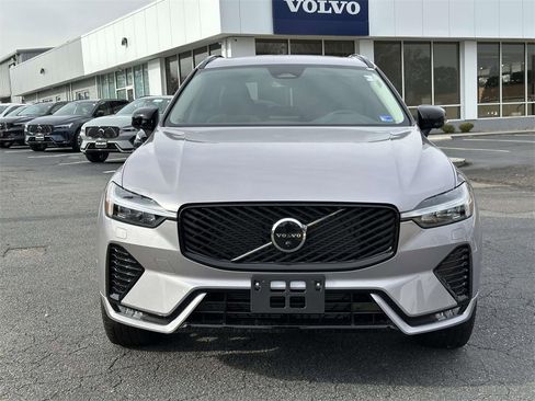 New 2026 Volvo XC60 B5 Plus w/ Protection Package Premier image 23